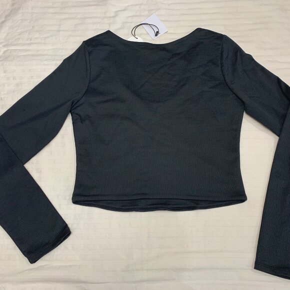 ๐ฆ๐ฆ๐ฆ NWT URBAN SOCIAL WOMENS LONG SLEEVE CROP TOP SIZE M ๐ฆ๐ฆ๐ฆ - Picture 9 of 11